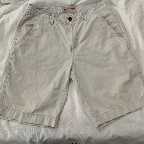 Arizona Jean Company Other - Arizona Men’s Light Khaki Shorts